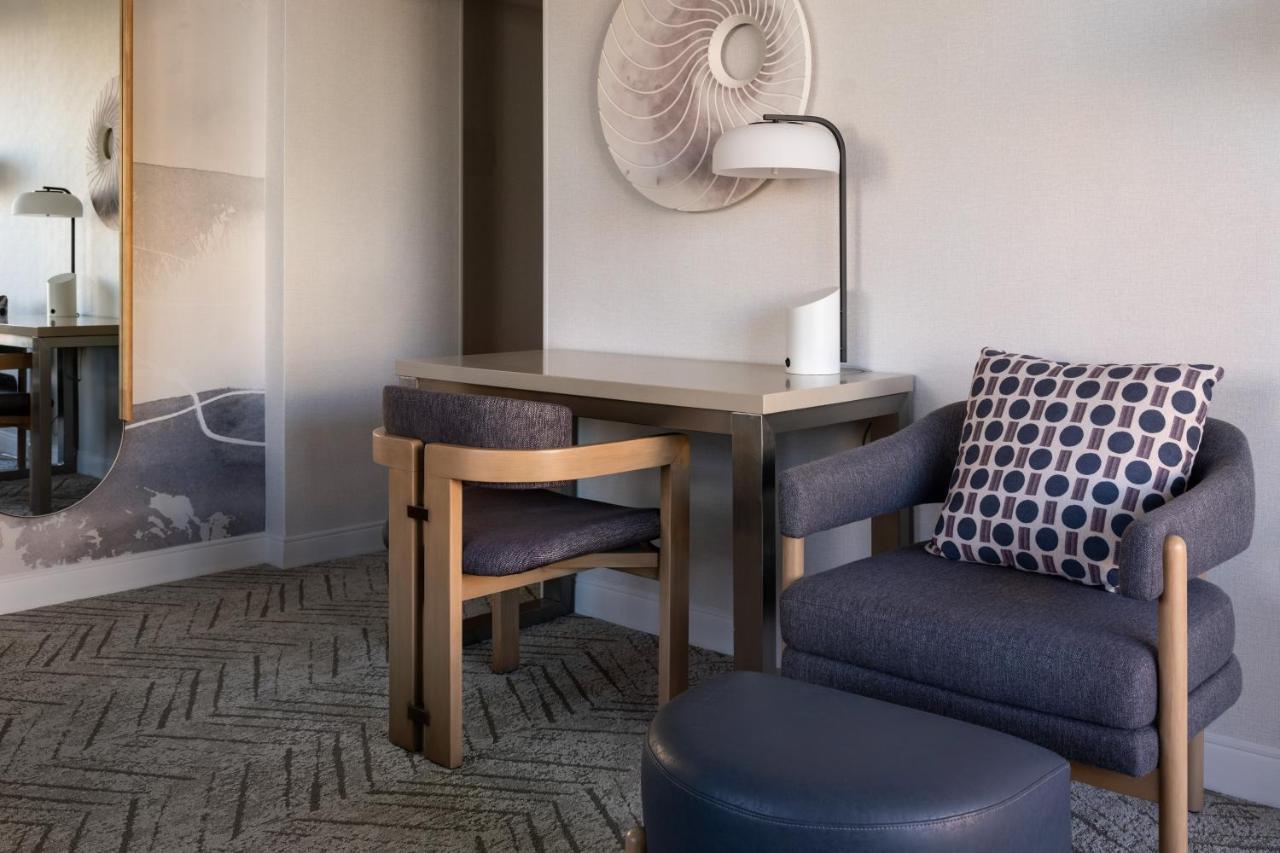 Marriott Long Downtown Hotel Long Beach